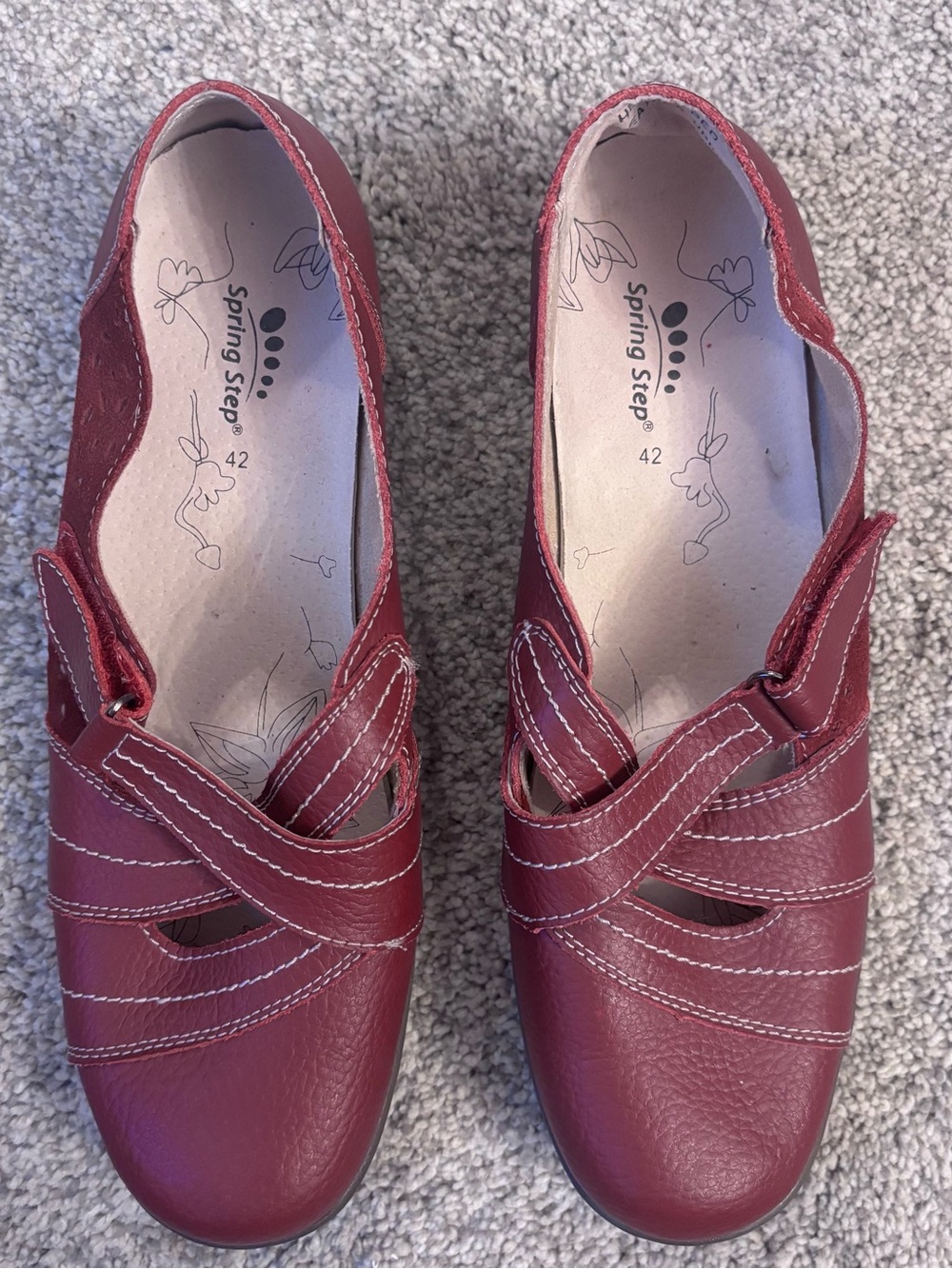Spring Step Women's Burgundy Leather Slip-On Flats